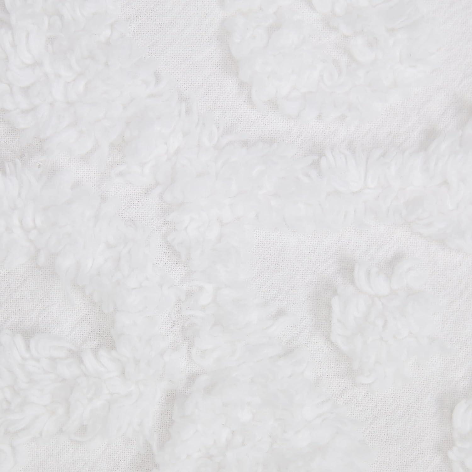 Beatrice Home Fashions Medallion Cotton Pillow Sham