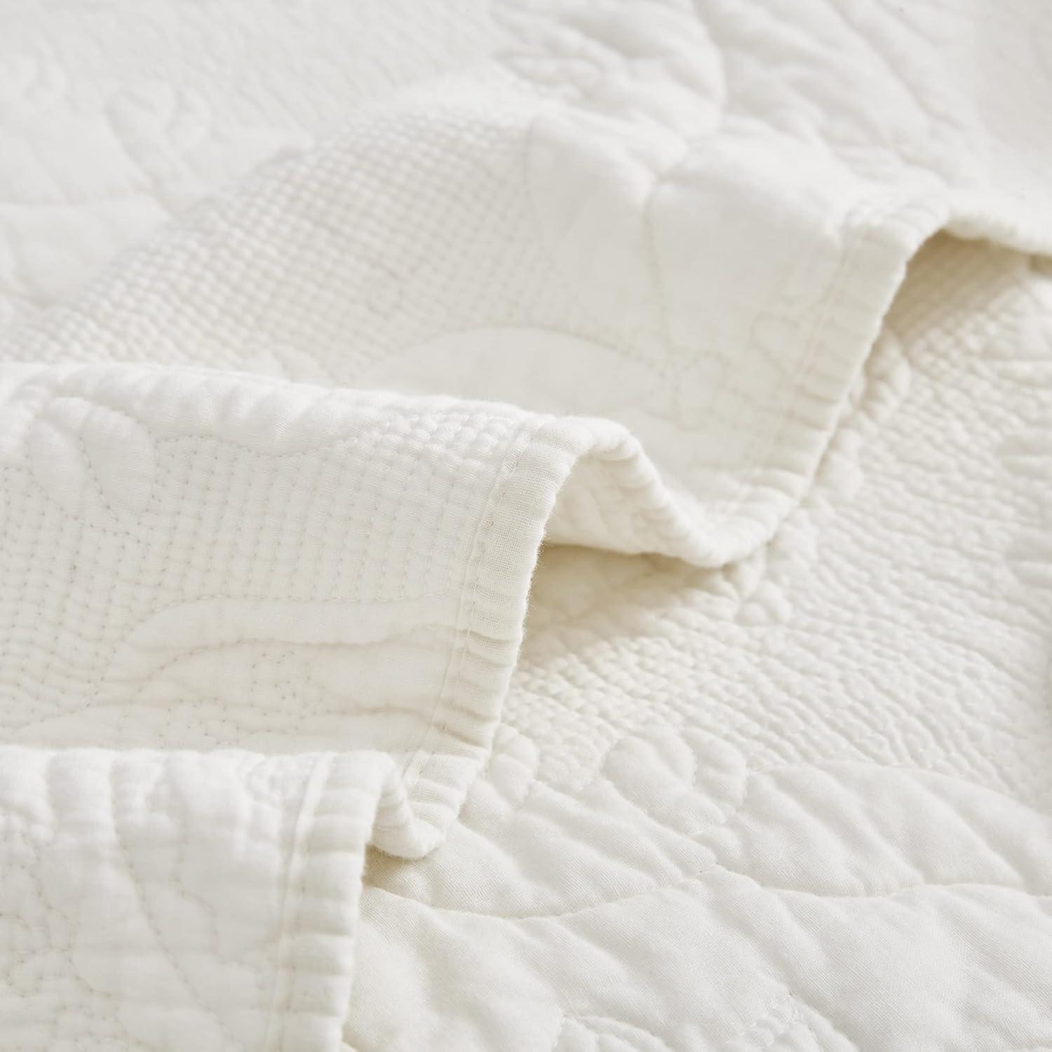 Modern & Contemporary Cotton Quilt Set