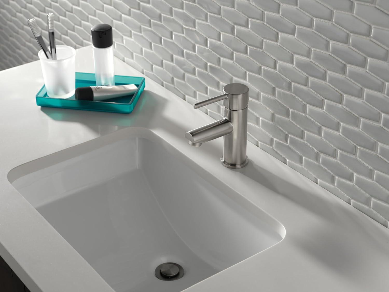Trinsic Single Hole Bathroom Faucet with Drain Assembly, Single Handle Bathroom Sink Faucet