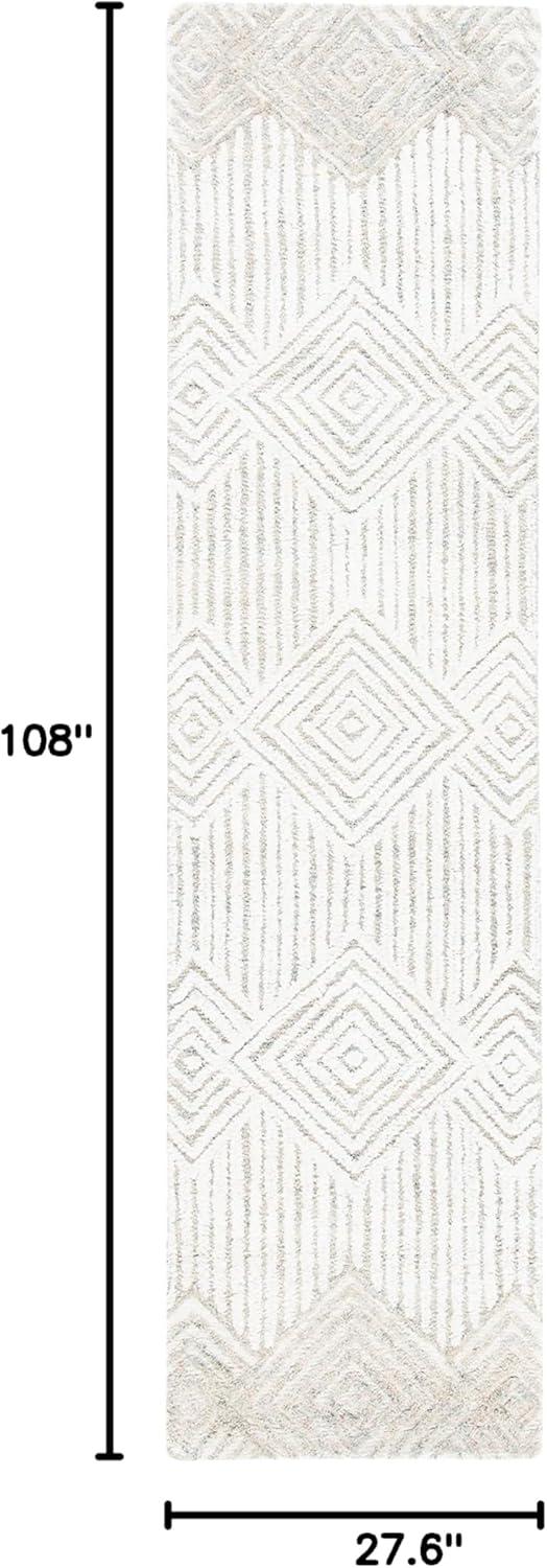 Metro MET401 Hand Tufted Area Rug  - Safavieh