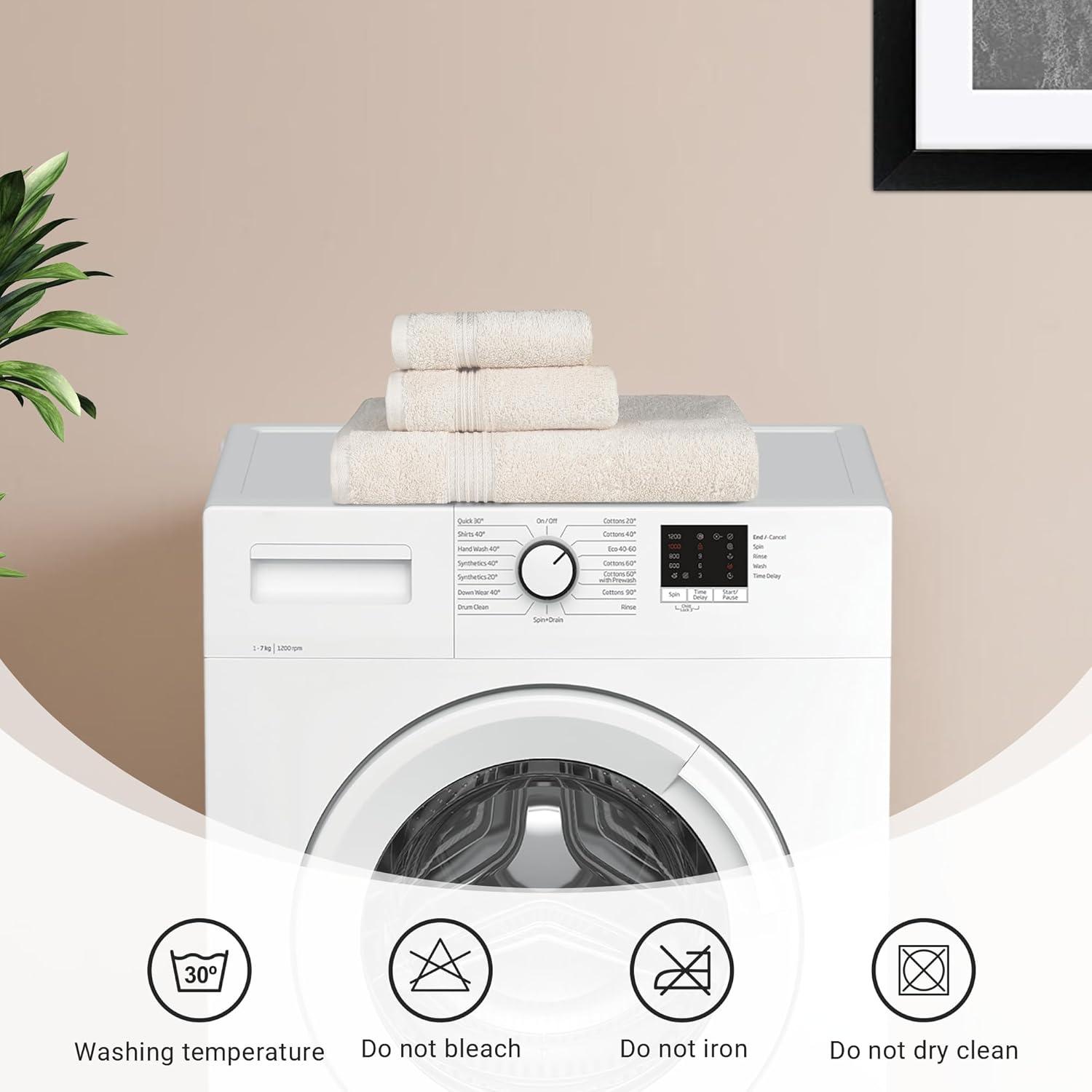 Superior Heritage Certified Egyptian Cotton Plush Absorbent Luxury Bath Towel (Set of 2)