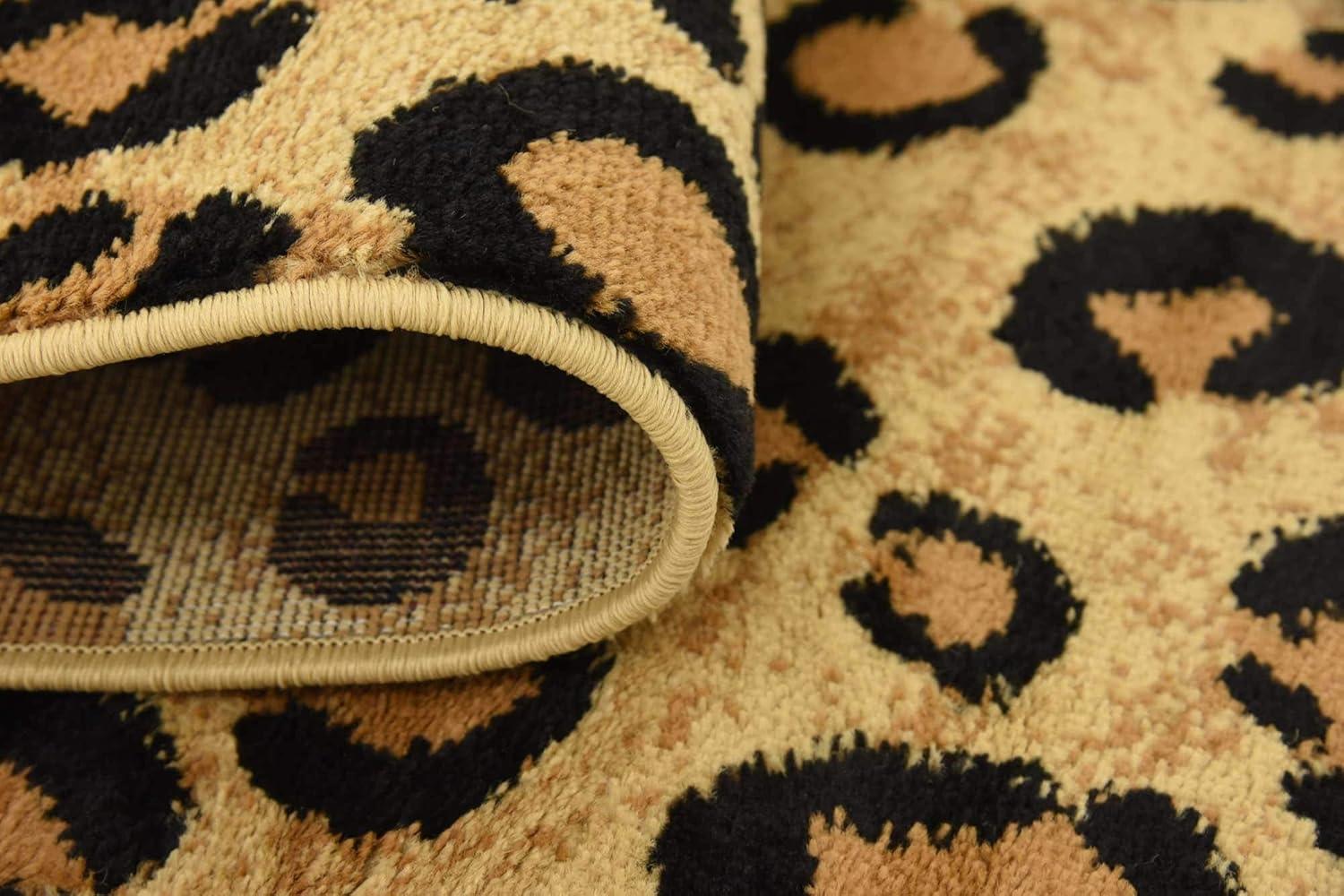 Unique Loom Wildlife Collection Area Rug - Leopard (3' 3" x 5' 3" Rectangle Light Brown/Black)
