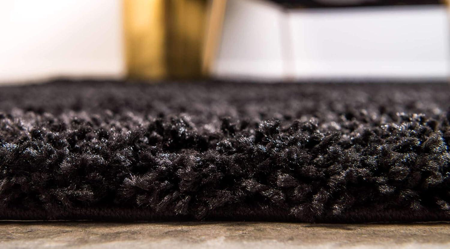 Unique Loom 4' 1 x 6' 1 Solid Shag Jet Black Area Rug