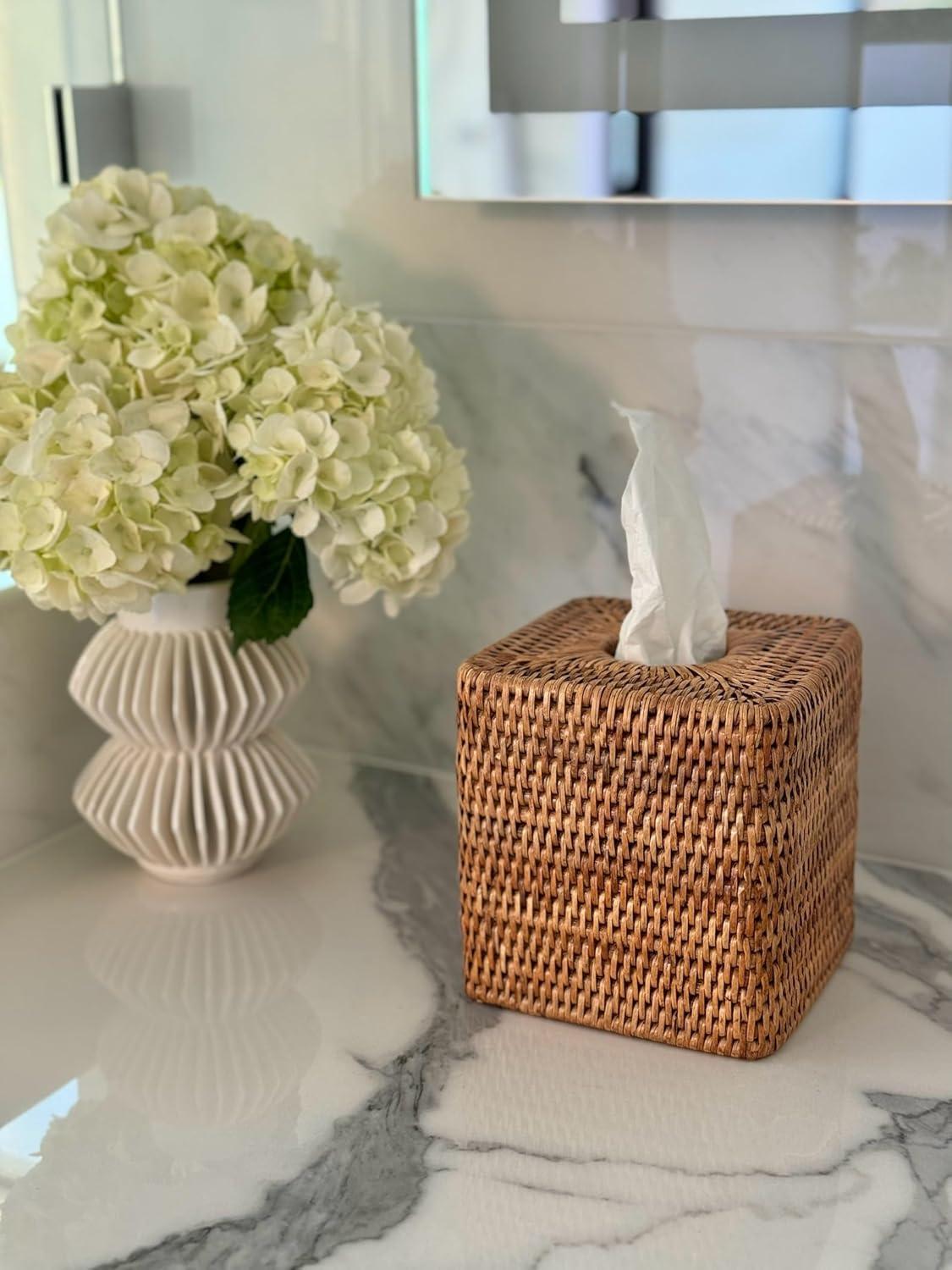 Kouboo Loma Square Rattan Tissue Box Cover, Square Hand Woven Tissue Holder, Decorative Facial Napkin Holder, Honey Brown