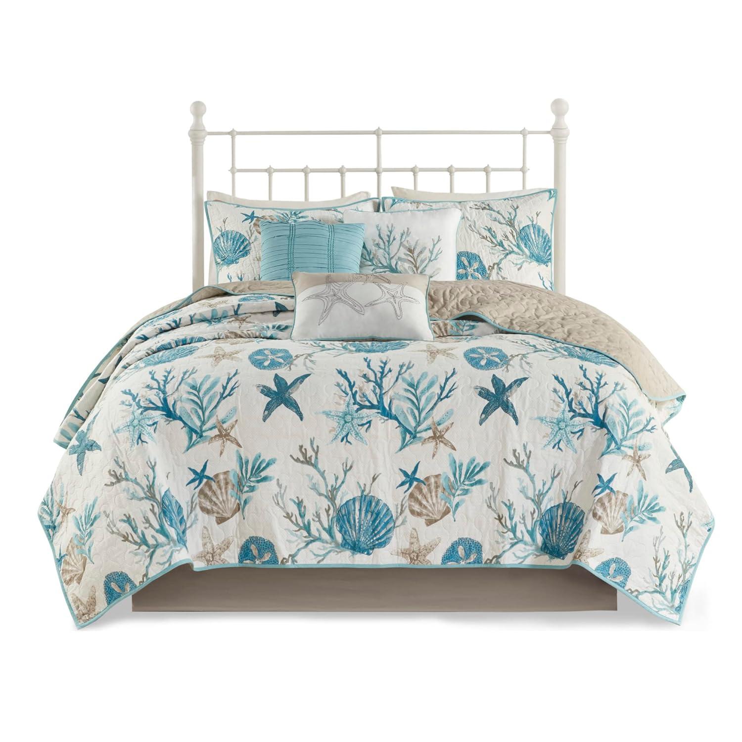 Madison Park Pebble Beach Cotton Sateen 210 TC Reversible 6 Piece Quilt Set with Throw Pillows