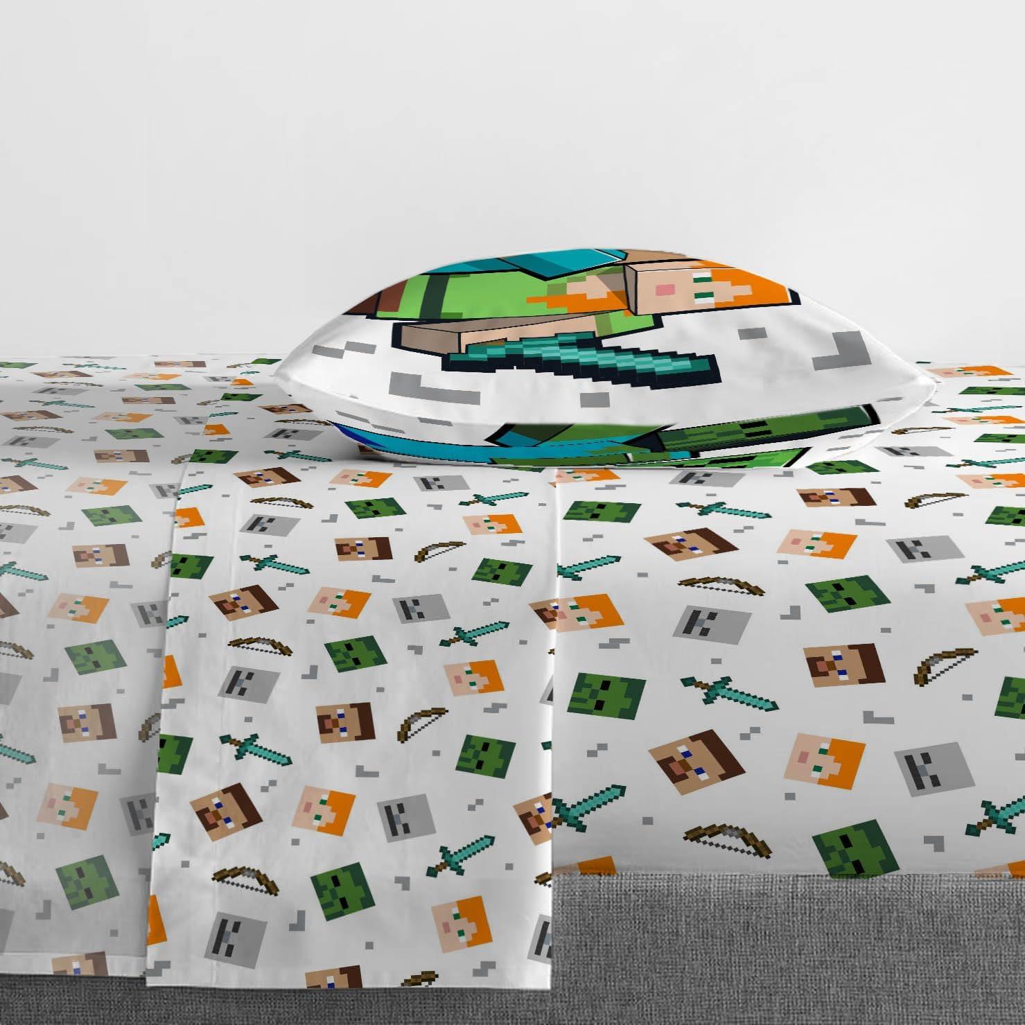 Minecraft Battle Time Blue & Green 5 Piece Twin Bed Set w/ Sham, 100% Microfiber