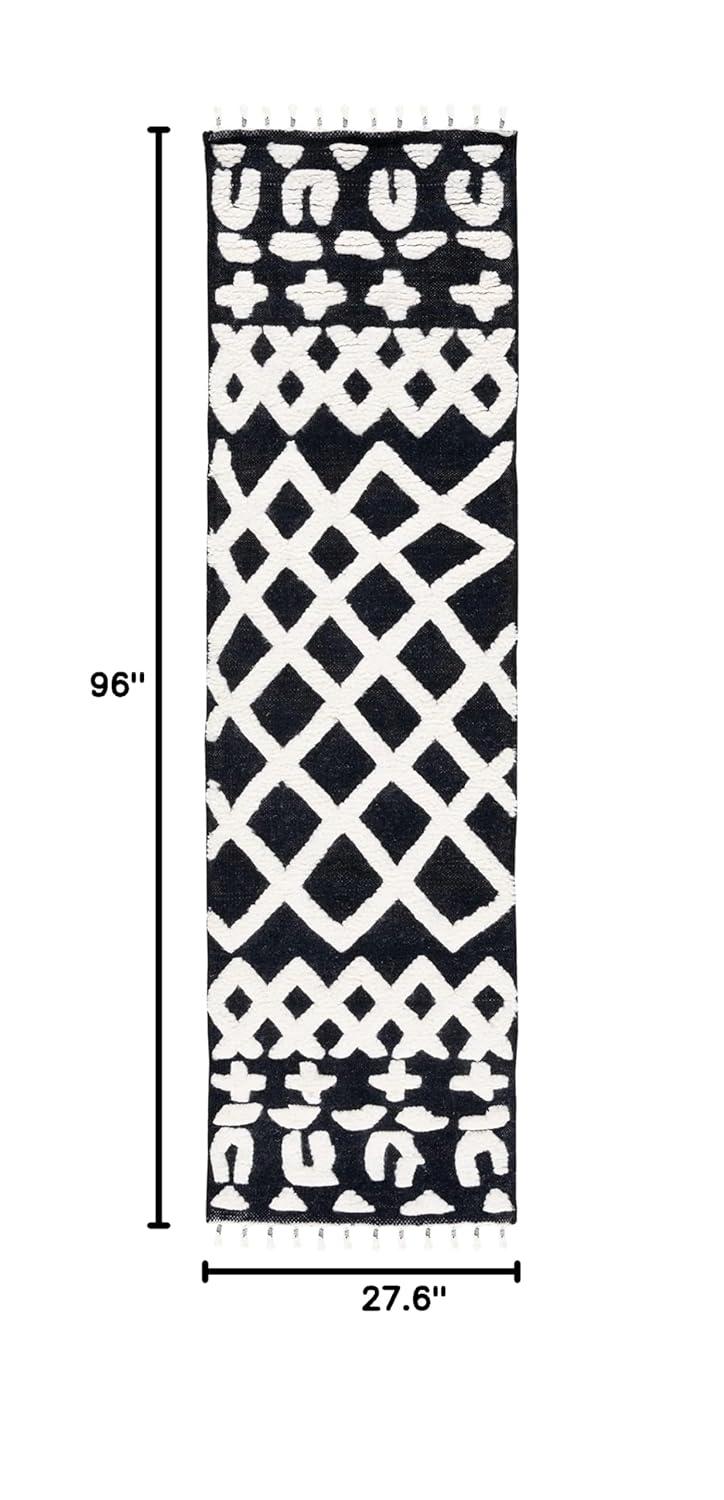 Casablanca CSB524 Hand Knotted Runner Rug - Black/Ivory - 2'3"x8' - Safavieh.