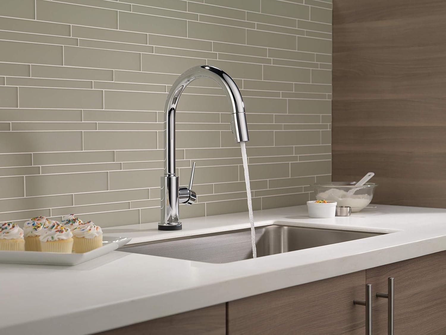 Trinsic Pull Down Sprayer Touch and Voice Control Kitchen Sink Faucet, Touch Control Kitchen Faucet
