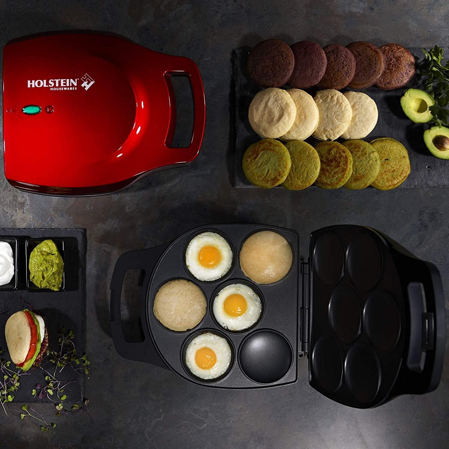 Black Non-Stick 6-Arepa Maker with Safety Lock Lid