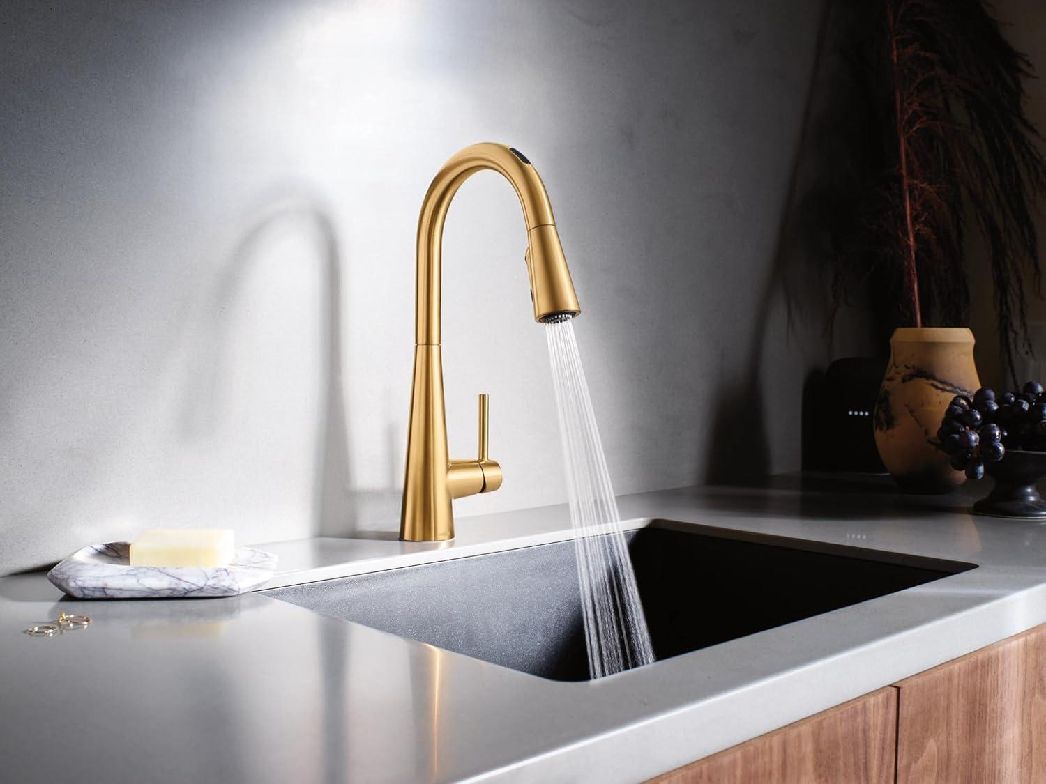 Sleek Smart Touchless Single Handle Kitchen Faucet with Power Clean