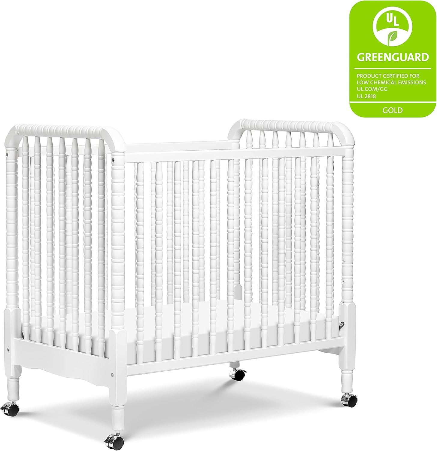 DaVinci Jenny Lind 3-in-1 Convertible Mini Crib