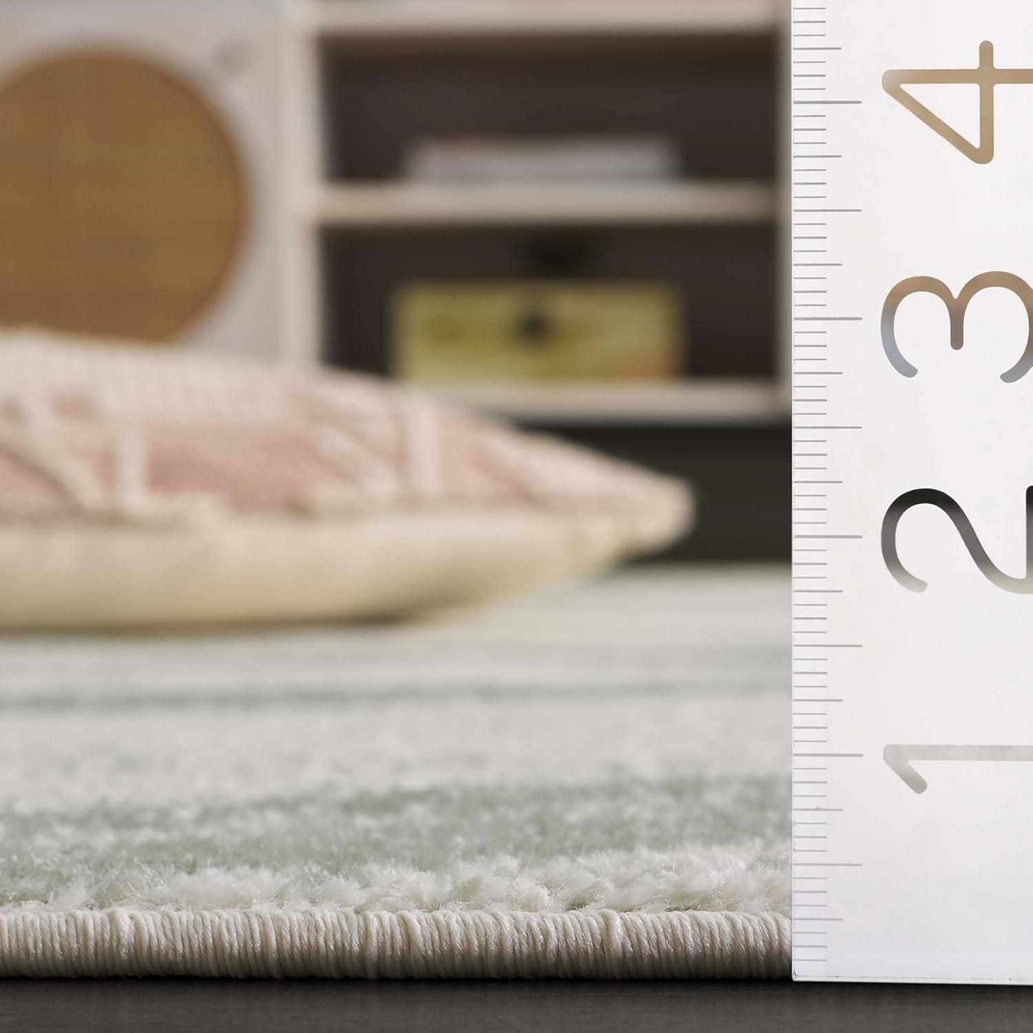 Adirondack ADR125 Machine Made Indoor Area Rug - Sage/Cream - 5'x5' - Safavieh