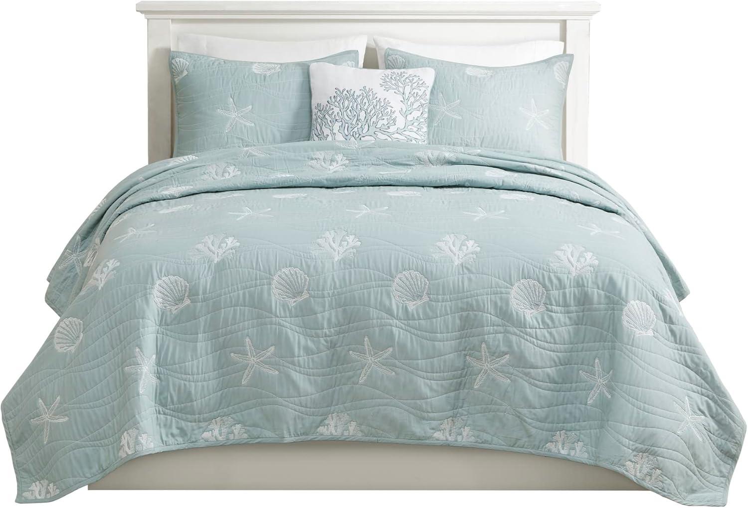 Harbor House Seaside 4 Piece Coverlet Set, Full/Queen, Dusty Blue