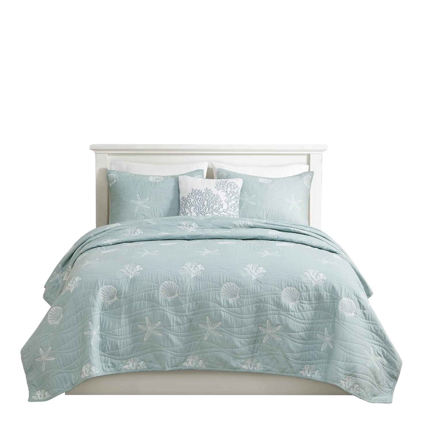 Harbor House Seaside 4 Piece Cotton Reversible Embroidered Quilt Set