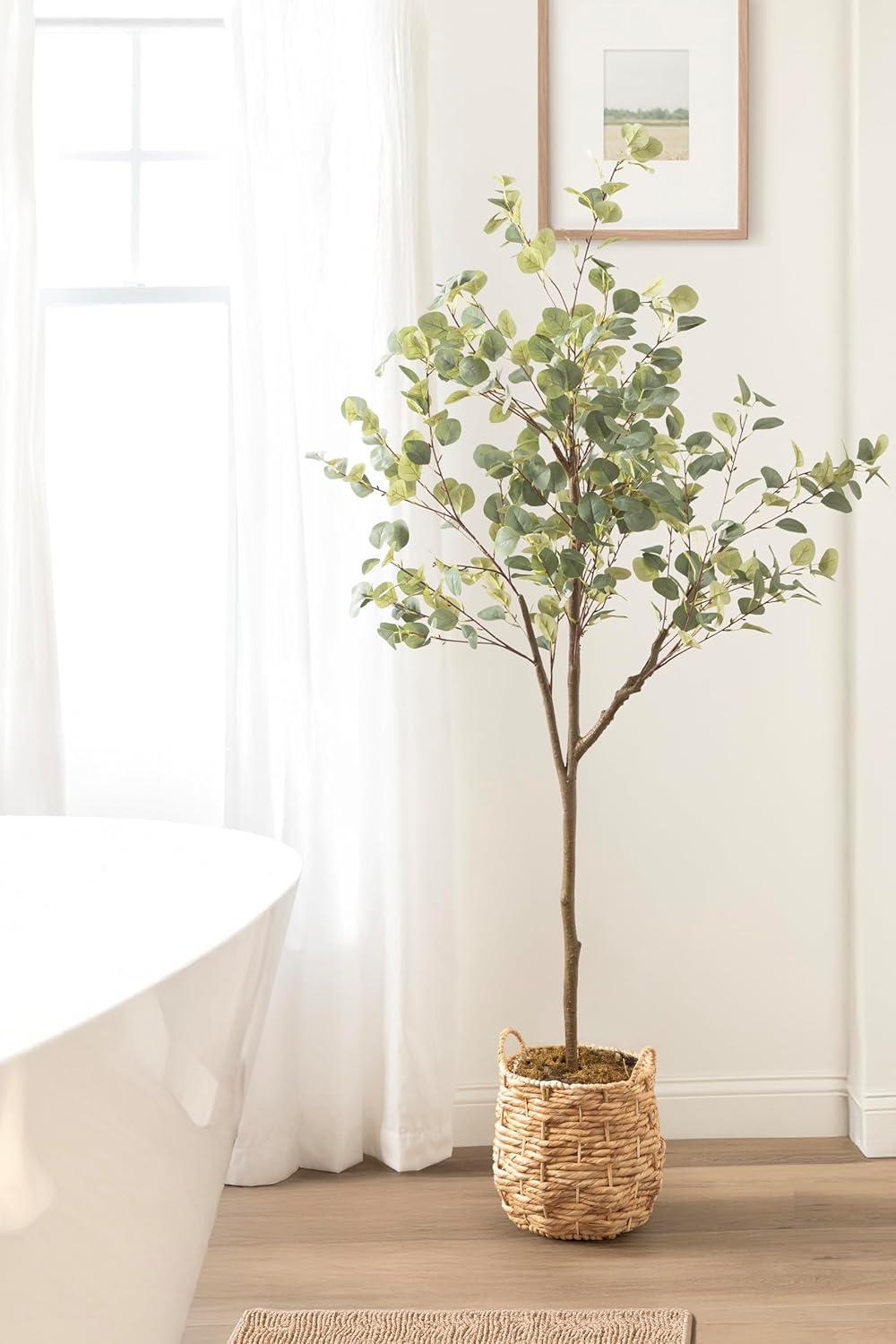 Kate and Laurel Livia Modern Woven Storage Basket, 13 x 13, Natural Water Hyacinth, Boho Wicker Basket for Use as Nursery Storage, Mini Laundry Basket, or Living Room Blanket Basket