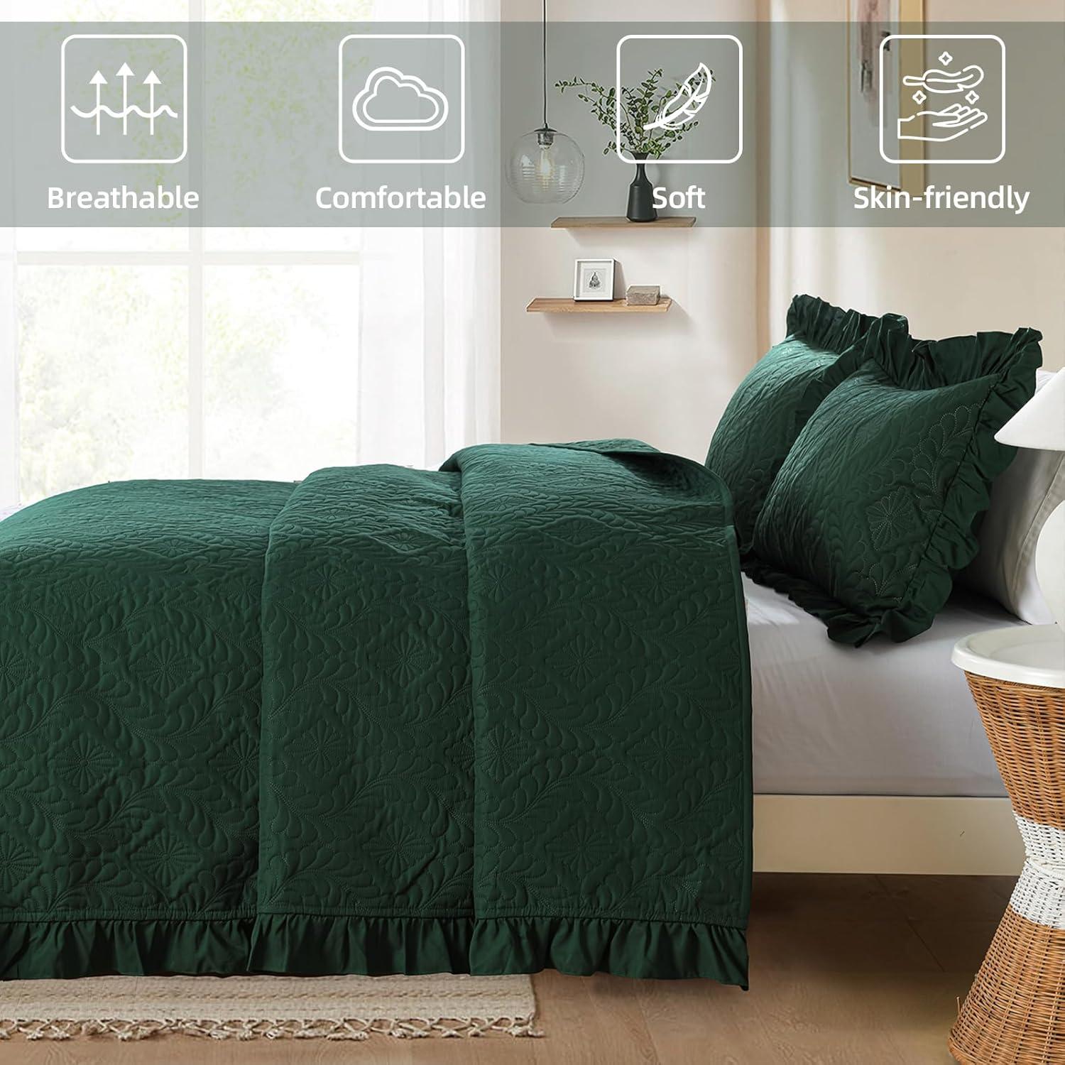 DJY Queen Quilt Set Emerald Green 3 Pieces Ruffled Bedspreads Quilt Queen Lightweight Bedspread Queen Size Bedding Coverlet for All Seasons (Includes 1 Quilt, 2 Pillow Shams)