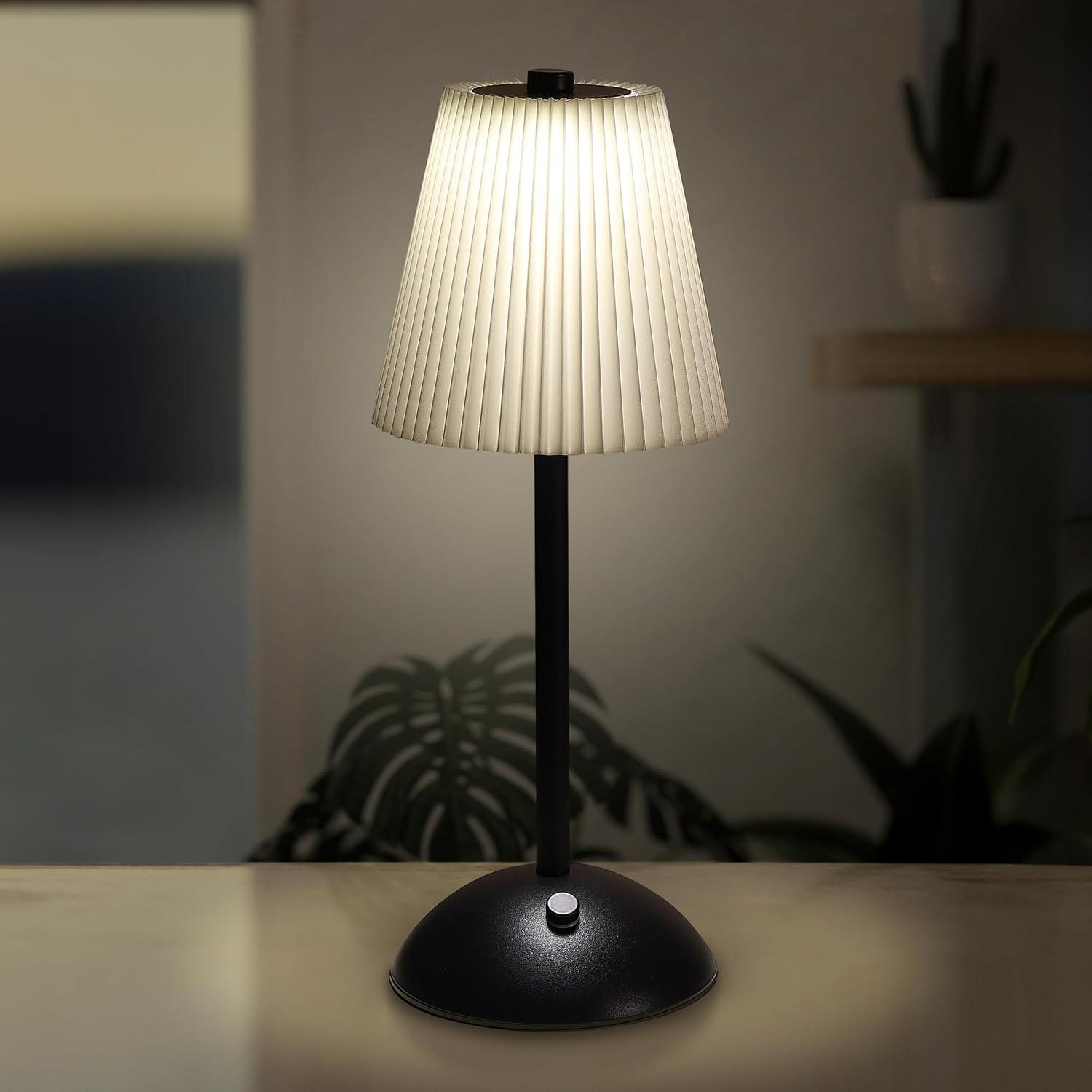Camden Reed Table Lamp, Desk lamp, 3 Different Lighting Modes, Modern Minimal Design for Dinner/Coffee Table/Restaurant/Bedroom, Bell Black