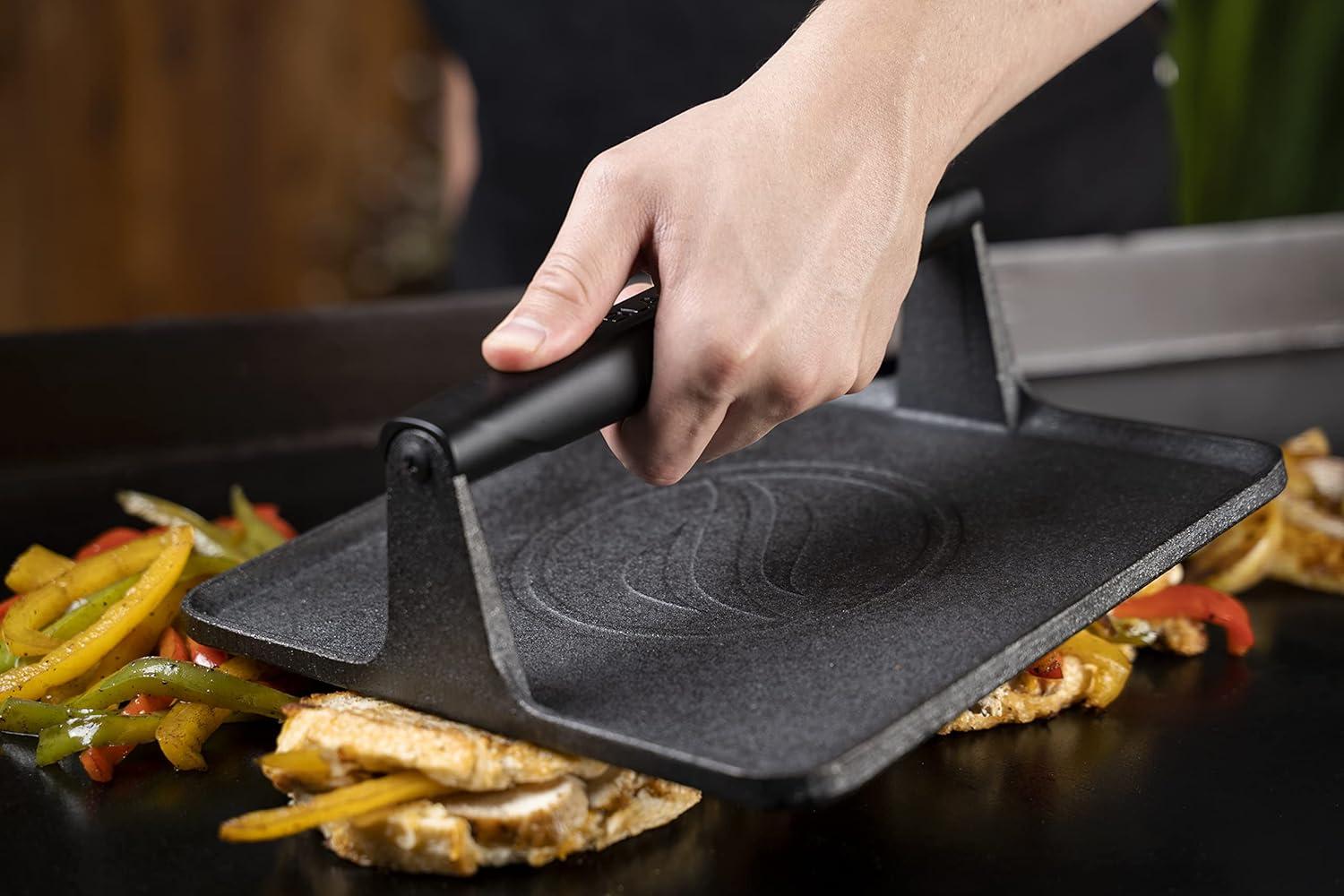 Blackstone Blackstone Large Cast Iron Griddle Press
