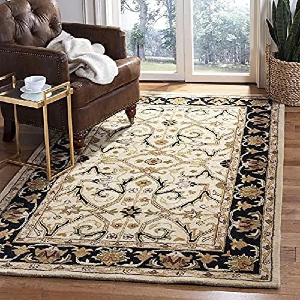 SAFAVIEH Heritage Oslo Traditional Wool Area Rug, Ivory/Black, 5' x 8'