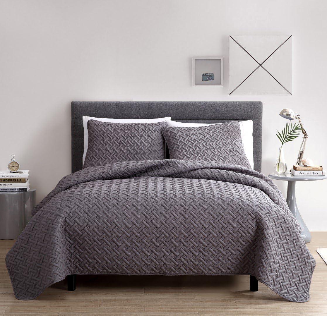 Nina Embossed Basketweave Quilt Set