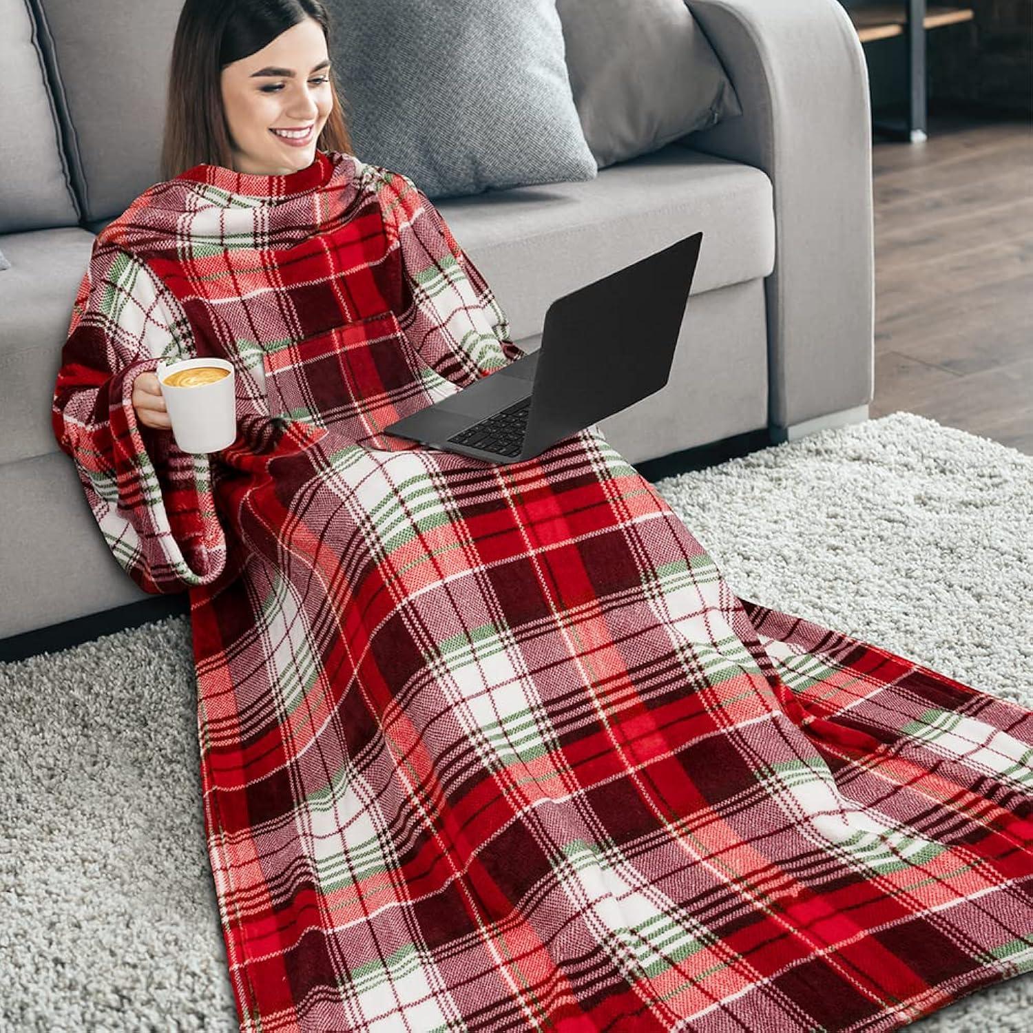 PAVILIA Premium Fleece Blanket with Sleeves for Women Men Adult, Wearable Blanket Warm Cozy, Super Soft Sleeved Throw with Arm, Gift for Women Mom Wife (Christmas Plaid, Kangaroo Pocket)