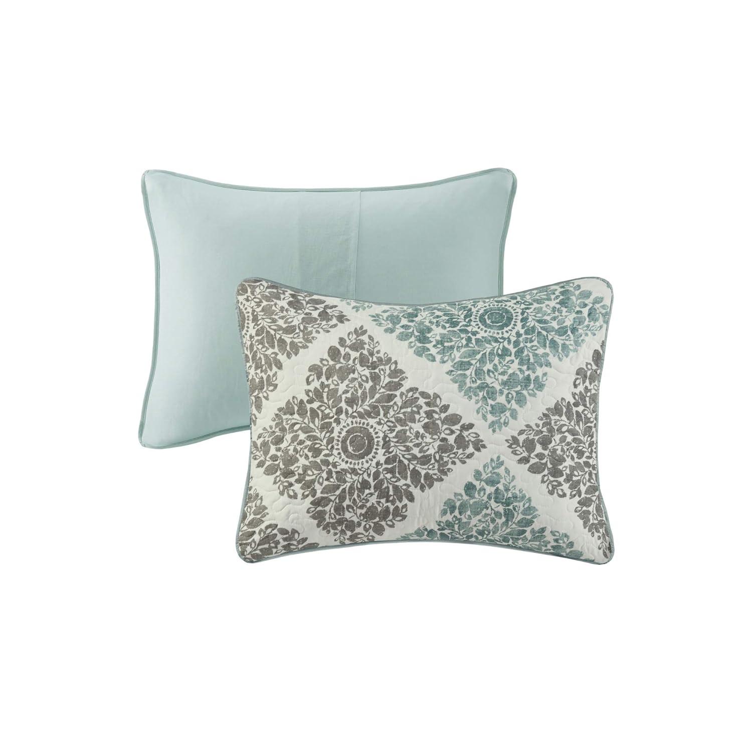 Madison Park 6 Piece Printed Quilt Set with Throw Pillows