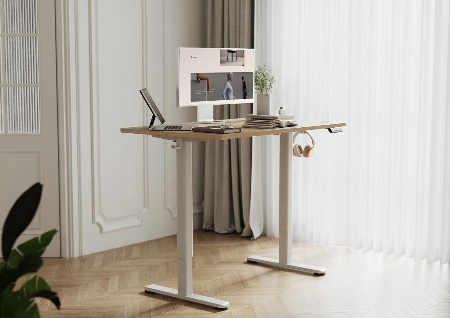 Natural Adjustable Height Electric Standing Desk with Metal Frame