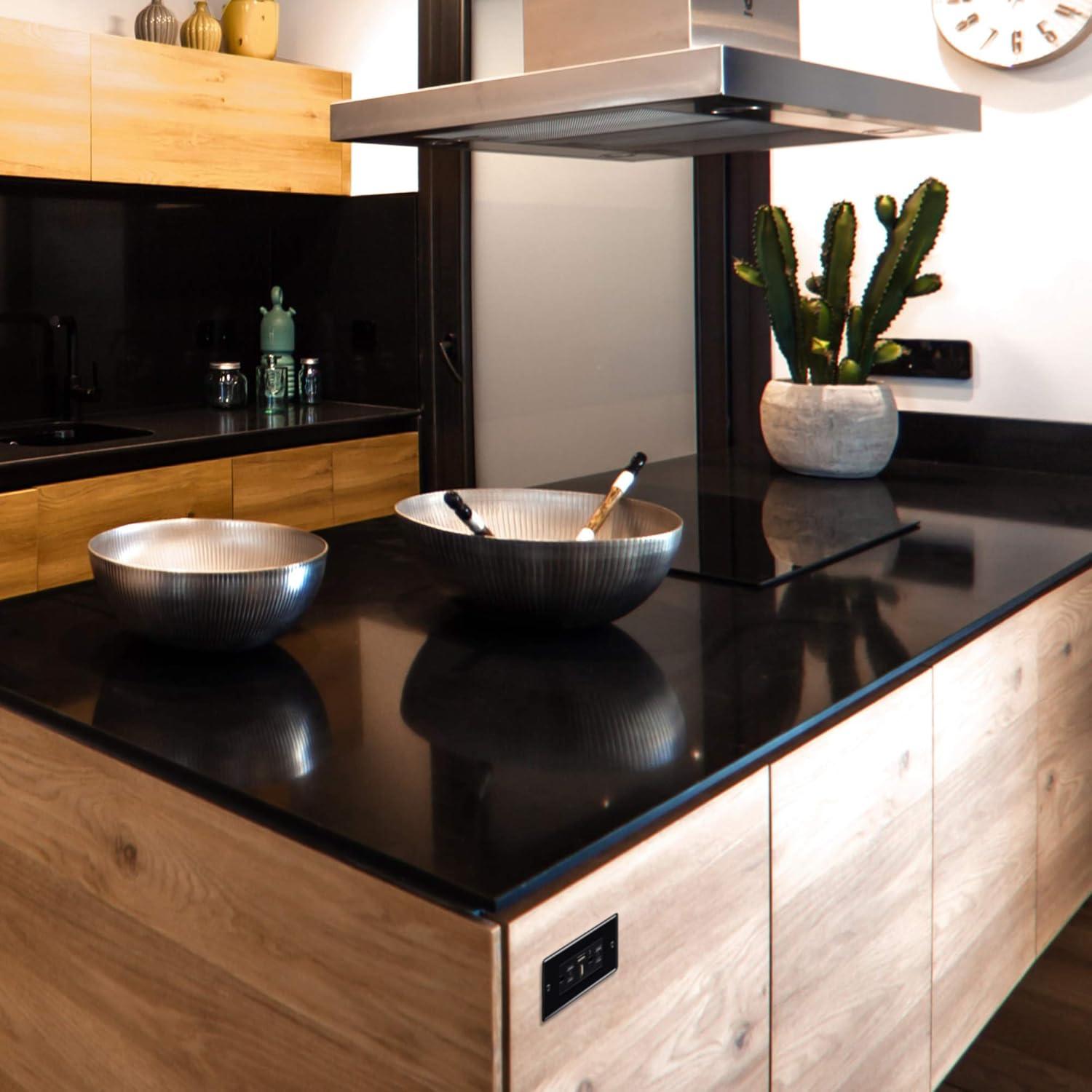 Faith 4.6A USB Outlet and 15A Decorator Tamper-Resistant Duplex Receptacle with Wall Plate, Black, 2-Pack