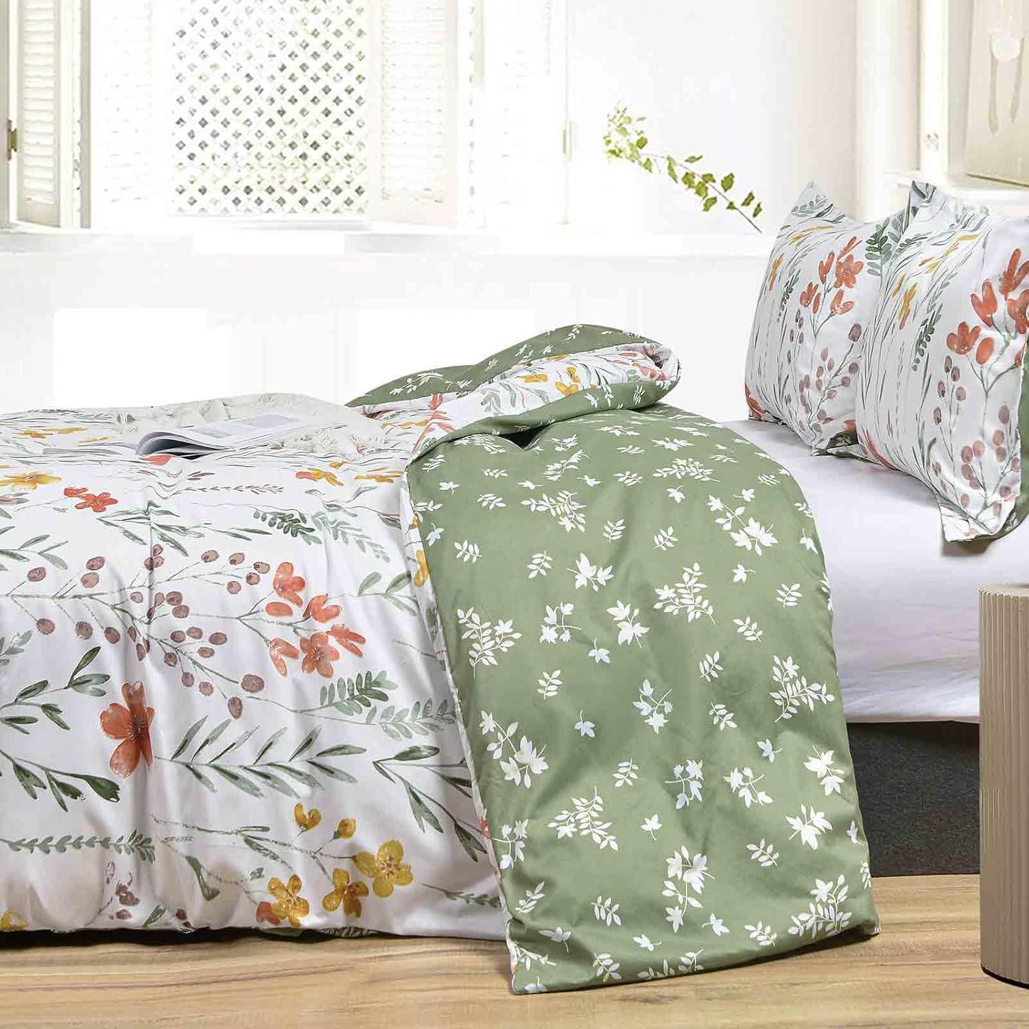 Queen White and Green Floral Reversible Microfiber Comforter Set
