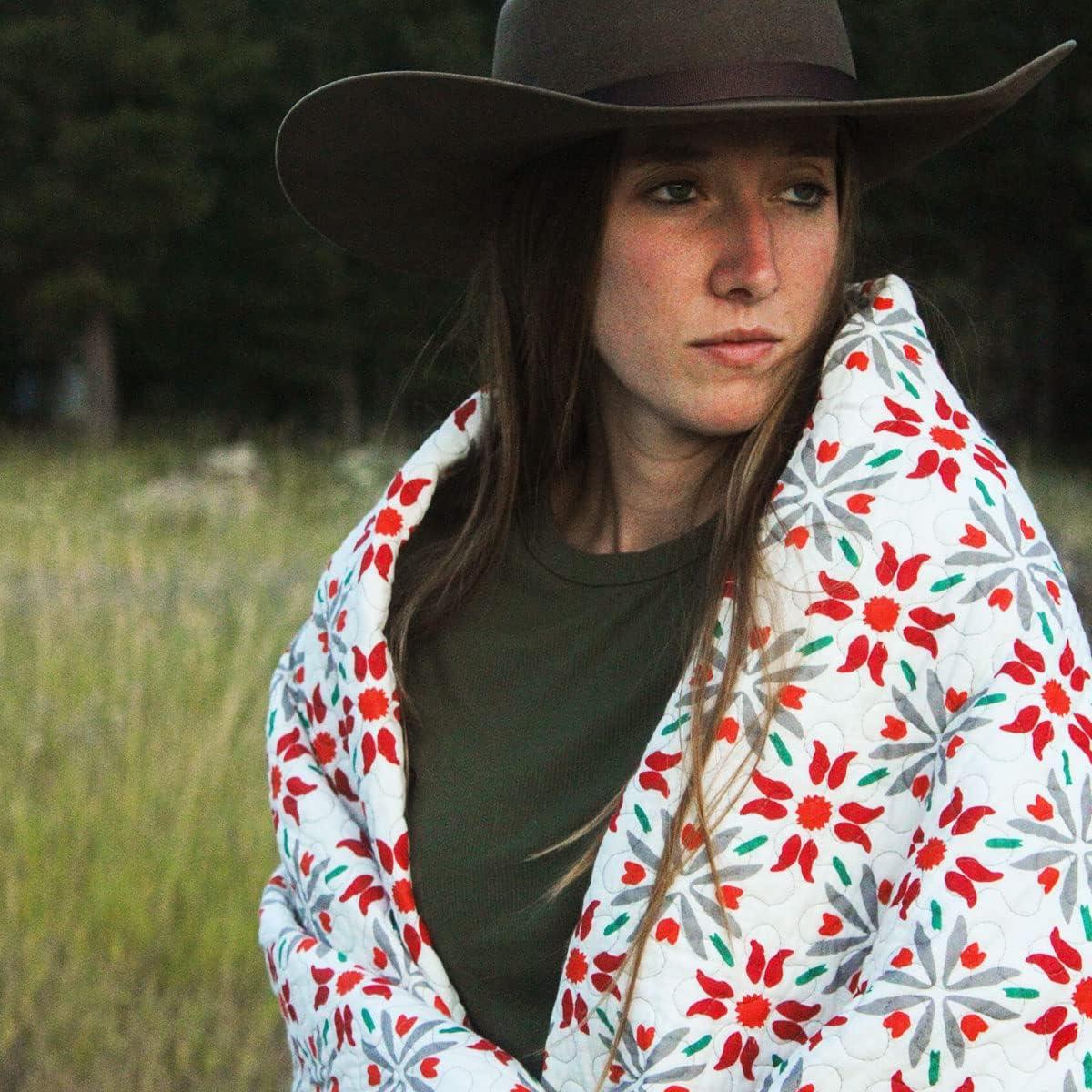 Paseo Road by Hiend Abbie Bright Quilt Set