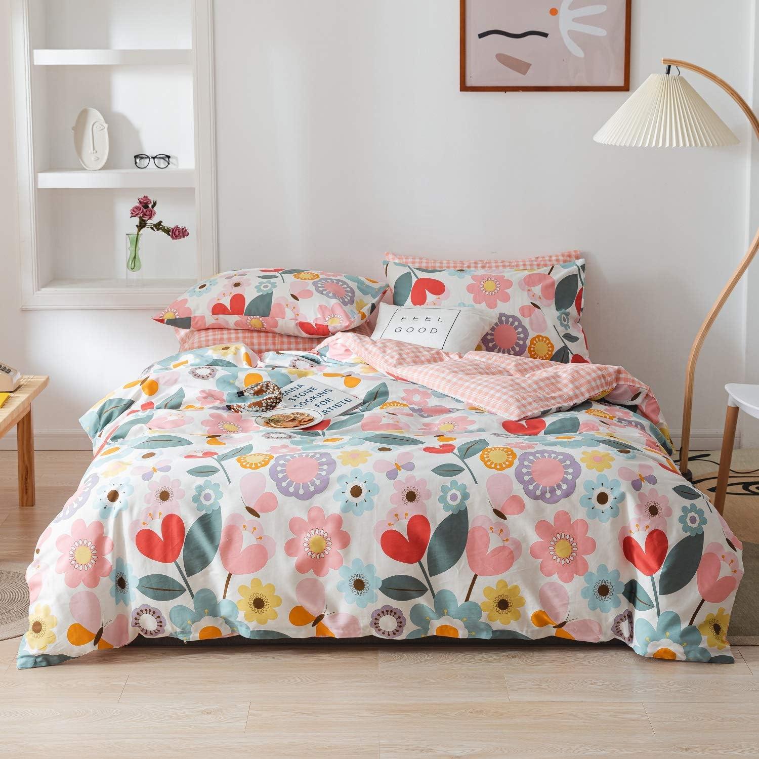 100% Cotton 3 Piece Floral Duvet Cover Set - Fresh Garden Style Flowers, Zipper Closure, Queen Size