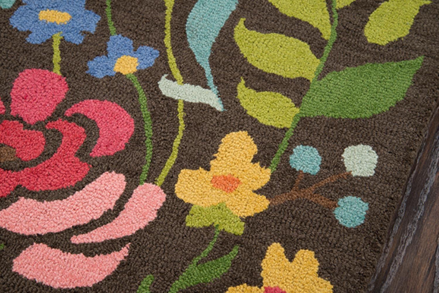 Wade Logan® Brooklington Wool Floral Indoor Rug