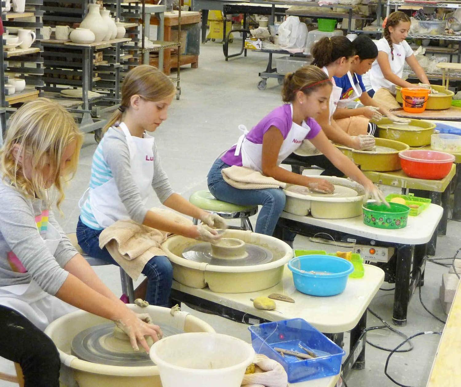 Pottery Sculpting Tools 32PCS Ceramic Clay Carving Tools Set for Beginners Expert Art Crafts Kid's After School Pottery Classes Club Children Students