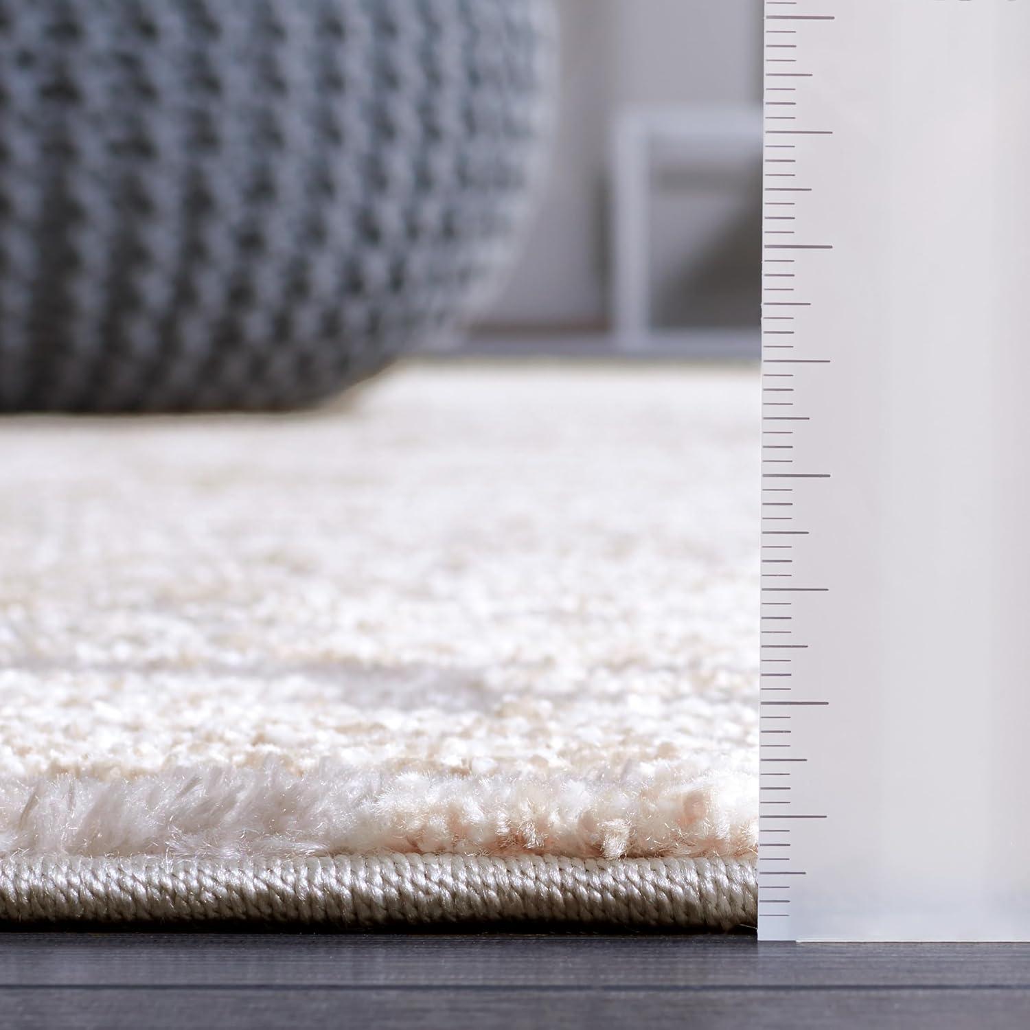 Spirit 100 SPR126 Power Loomed Indoor Area Rug - Taupe/Ivory - 6'7" Round  - Safavieh