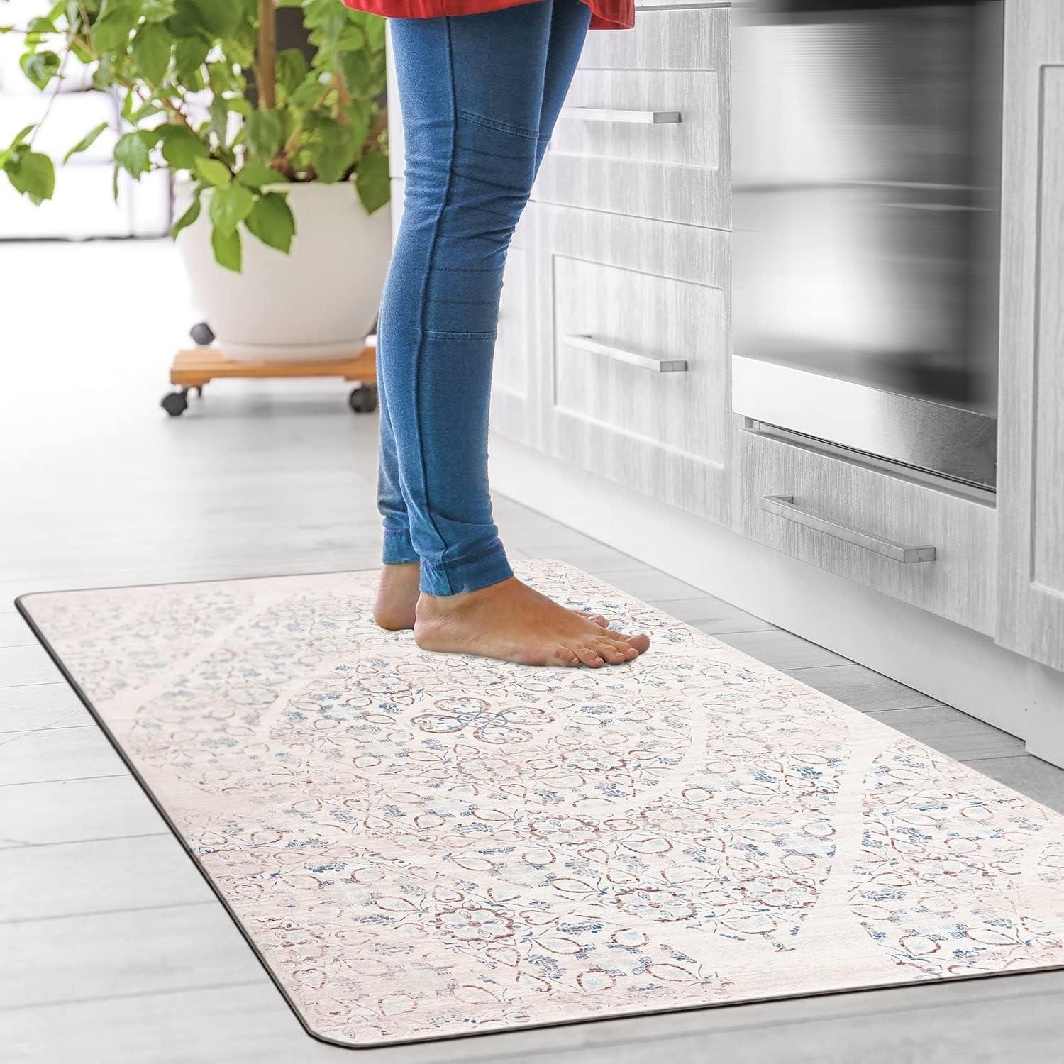 Ivory Geometric Anti-Fatigue Non-Slip Standing Mat