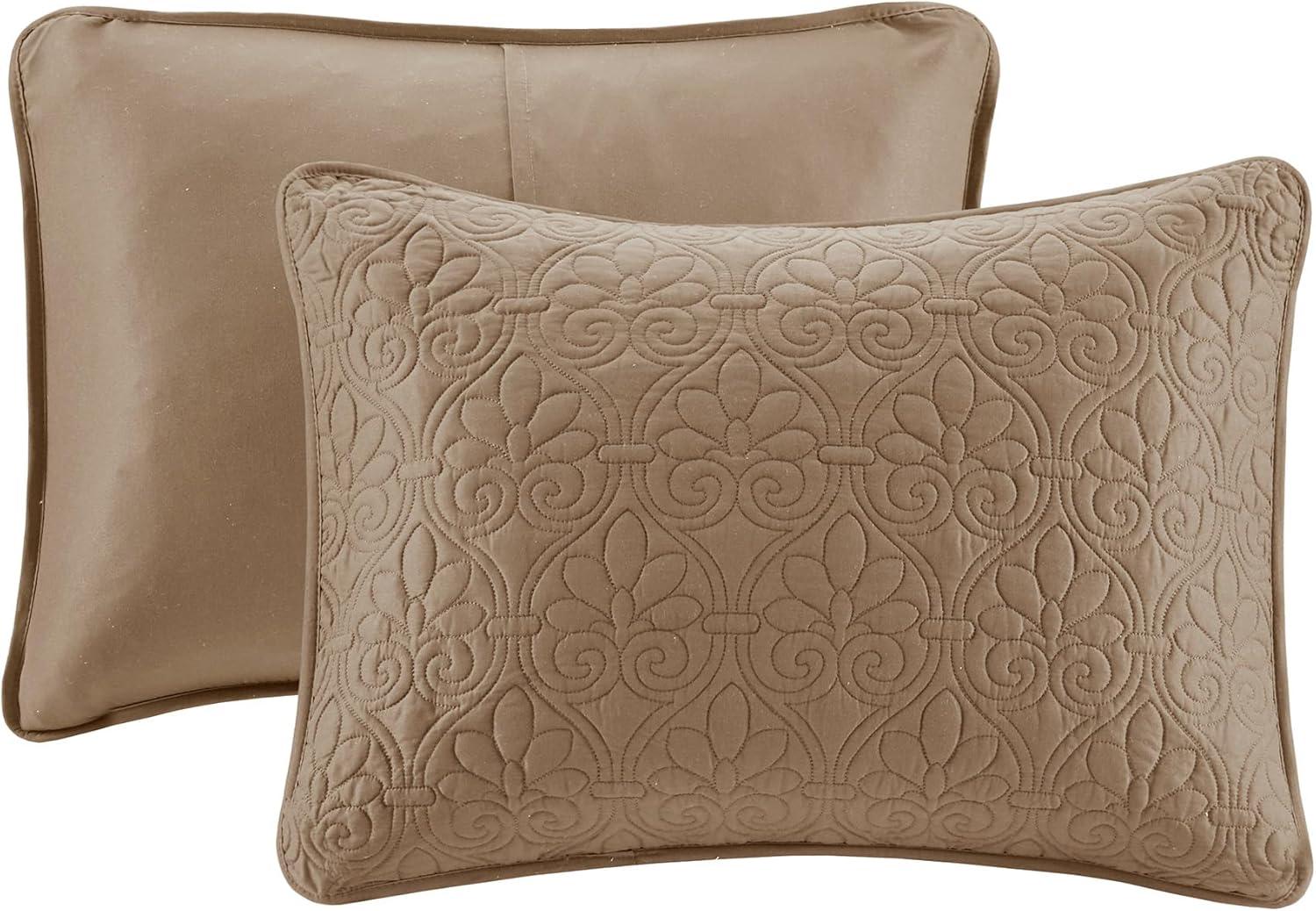 Quebec Reversible Bedspread Set