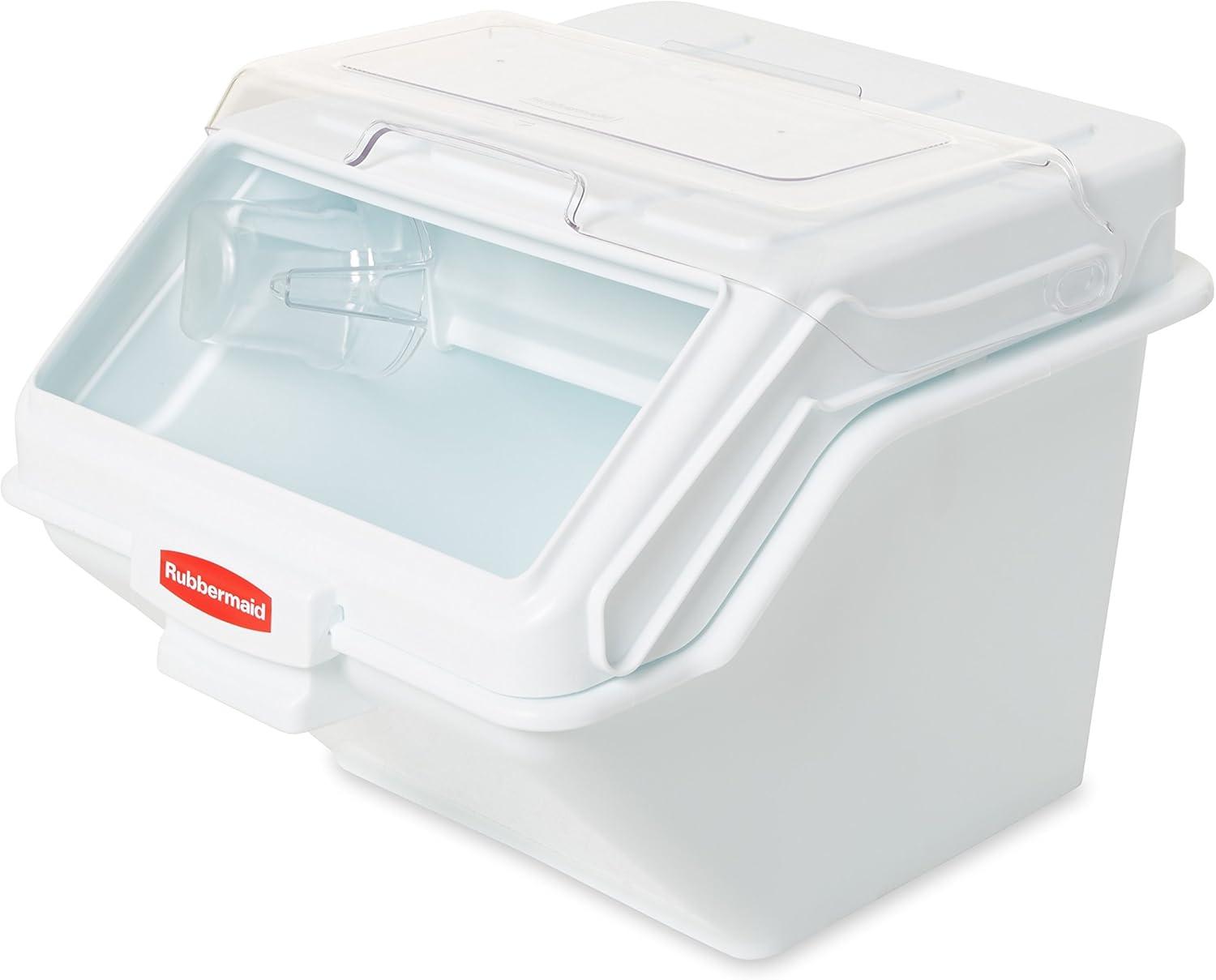 Rubbermaid FG9G5800 200 Cup Safety Storage Bin w/ 2 Cup Scoop