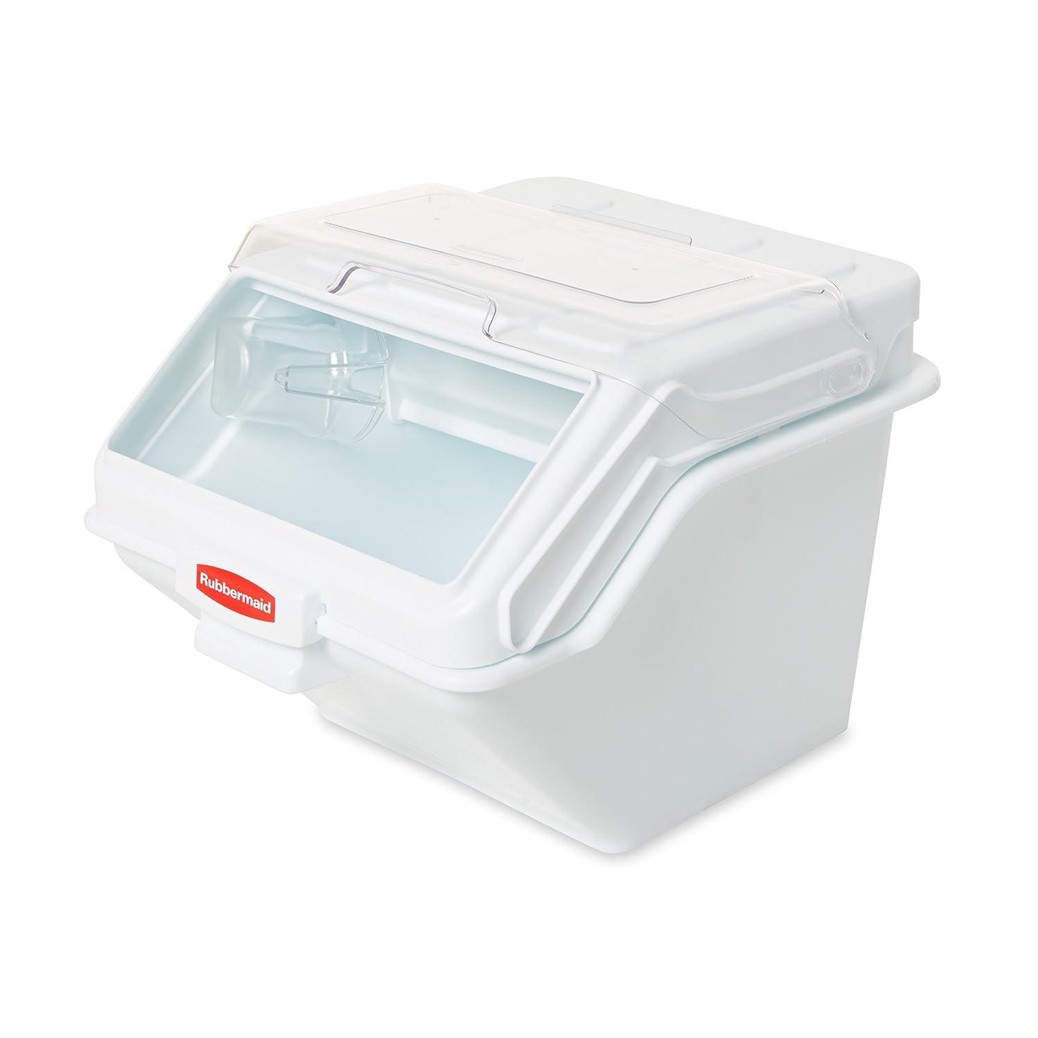 Rubbermaid FG9G5800 200 Cup Safety Storage Bin w/ 2 Cup Scoop