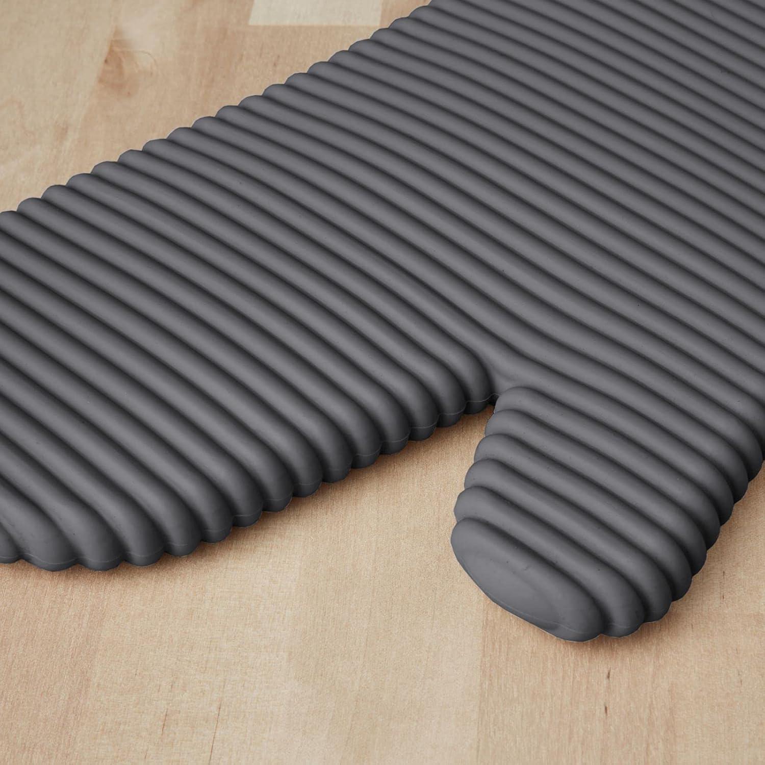 KitchenAid Ribbed Soft Silicone Oven Mitt