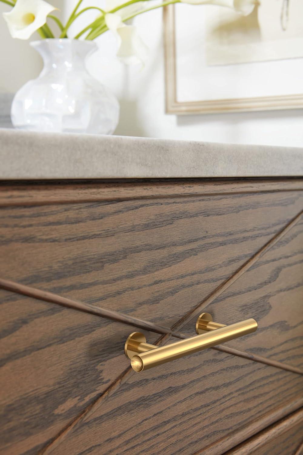 Radius Bar Pull