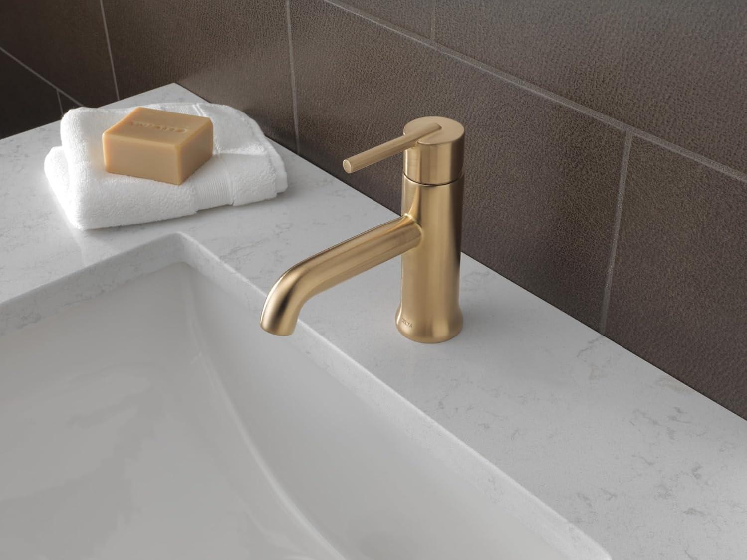 Trinsic Single Hole Bathroom Faucet with Drain Assembly, Single Handle Bathroom Sink Faucet