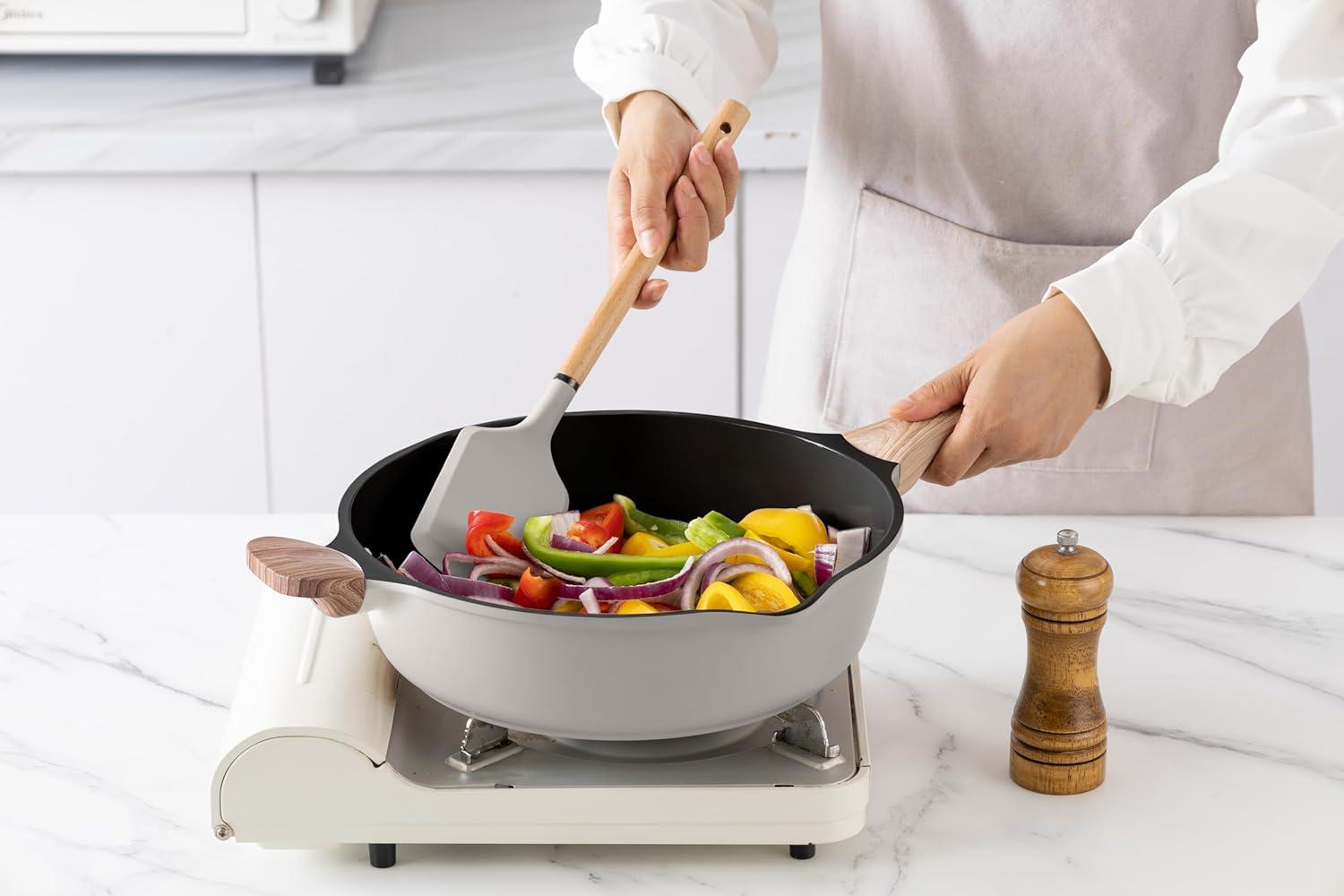 14-Piece Gray Nonstick Cast Aluminum Cookware Set with Bakelite Handles