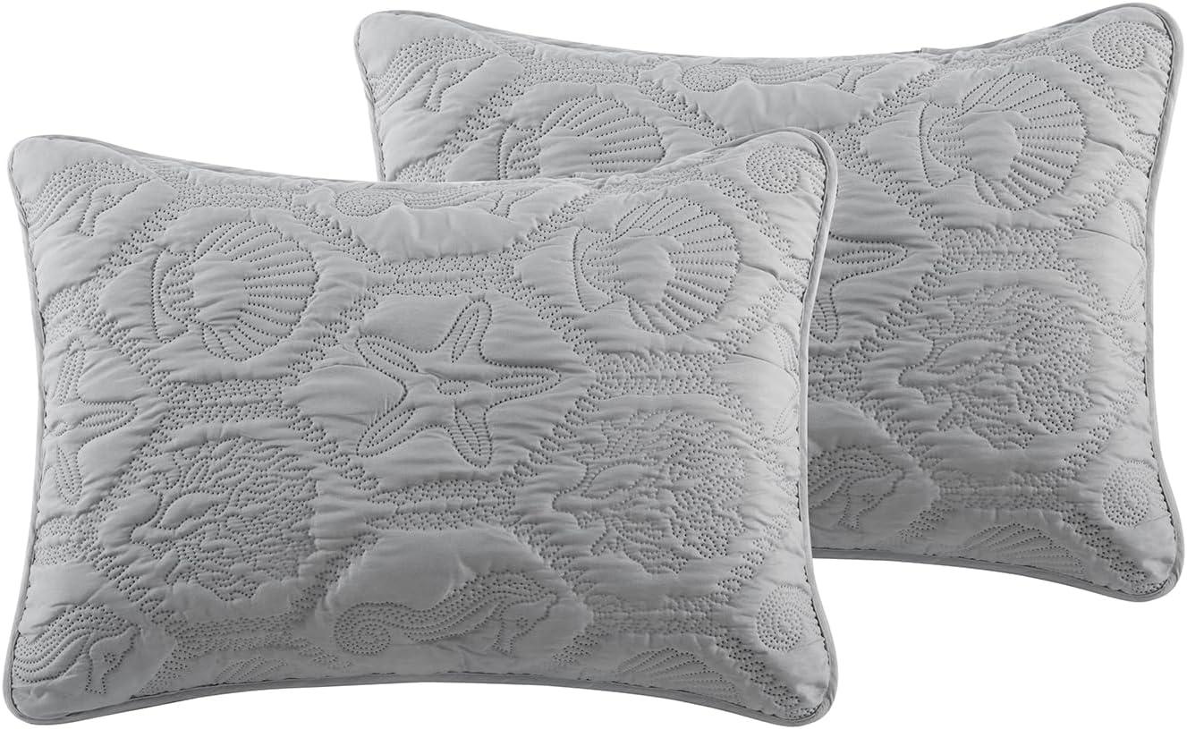 VCNY Shore 3-Piece Embossed Quilt Set