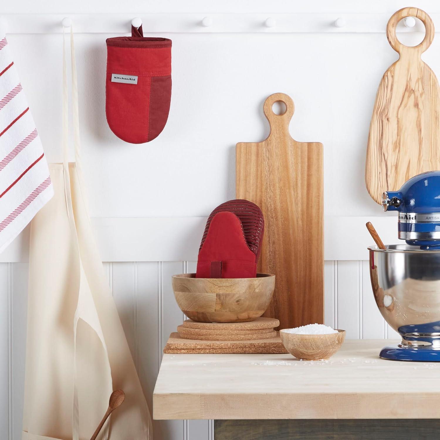 KitchenAid® KitchenAid Beacon Mini 2-Piece Oven Mitt (Set of 2)