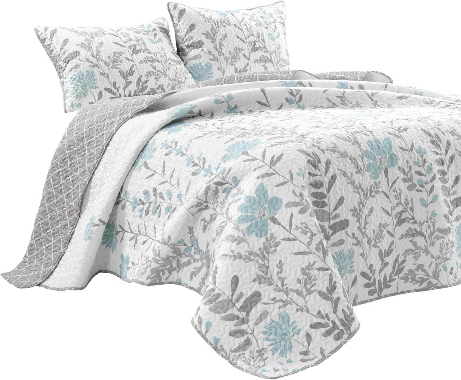 Aprile Microfiber Reversible Traditional 3 Piece Quilt Set