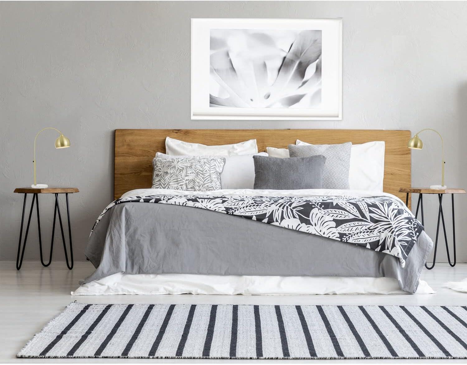 Hanover Adjustable Marble Table Lamp