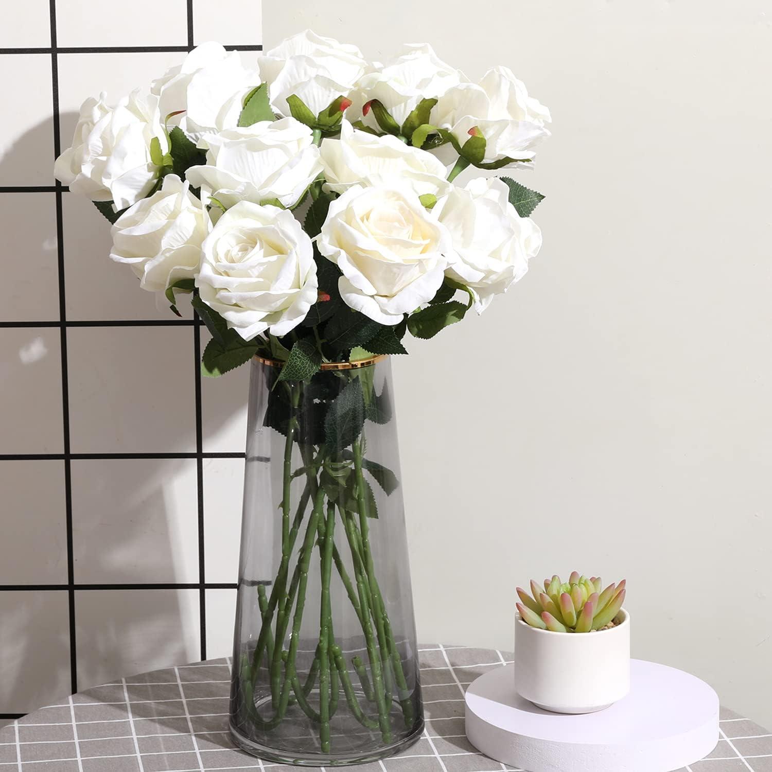 Cream White Artificial Silk Roses with Plastic Stems, 15-Piece Set