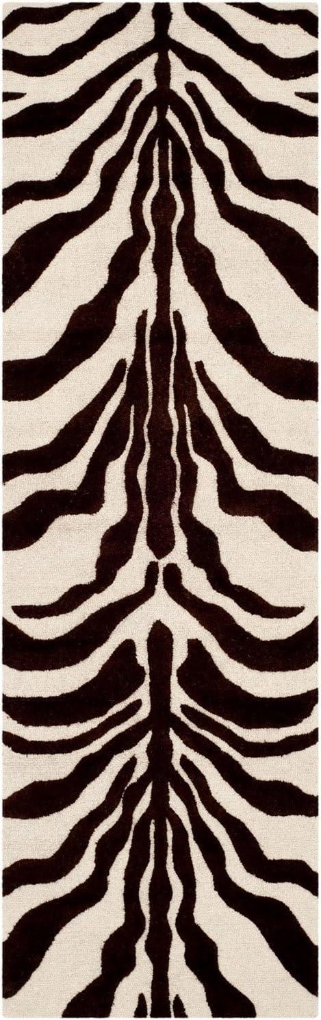 SAFAVIEH Cambridge Leah Animal Stripes Wool Area Rug, Ivory/Brown, 5' x 8'