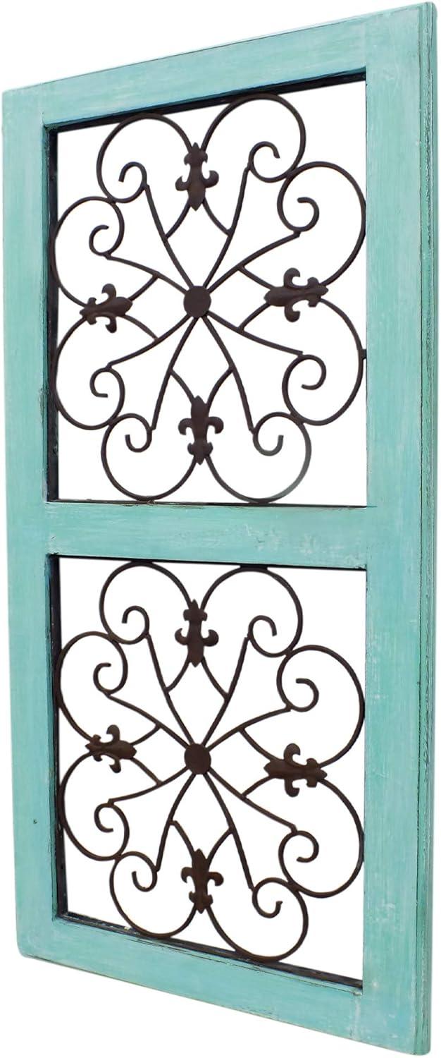 DecMode Indoor Green Metal Rustic Wall Decor