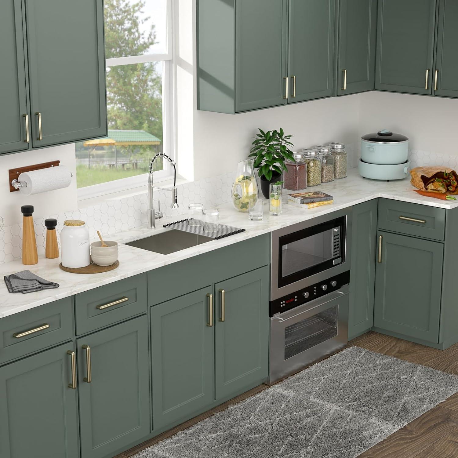 Sarlai 28'' L x 18" W Undermount Single Bowl Stainless Steel Kitchen Sink with Sink Grid and Basket Strainer SU2818R